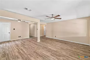 512 Monterrey Dr, Victoria, TX 77904 - Photo 13