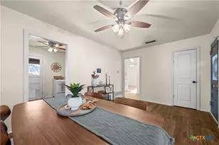140 E 15th Ave, Belton, TX 76513 - Photo 9