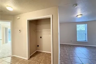 306 Oelkers Dr, New Braunfels, TX 78130 - Photo 9