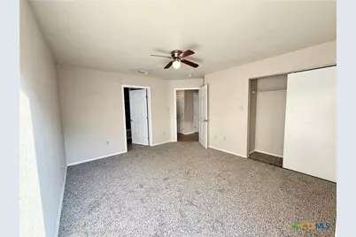 306 Oelkers Drive, New Braunfels, TX 78130 - Photo 11