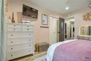 945 Queens Dr, New Braunfels, TX 78130 - Photo 19