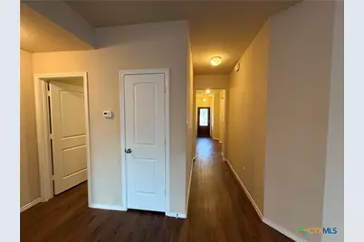 2934 Meadow Ridge, New Braunfels, TX 78130 - Photo 5