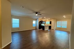 2934 Meadow Ridge, New Braunfels, TX 78130 - Photo 3
