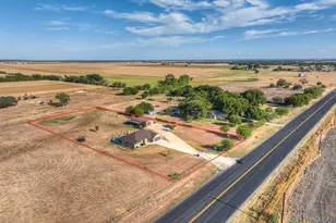 8383 N State Hwy 123, Seguin, TX 78155 - Photo 33