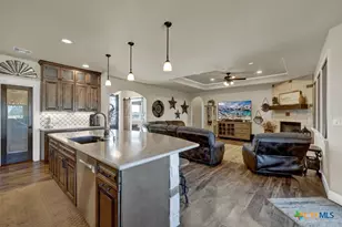 8383 N State Hwy 123, Seguin, TX 78155 - Photo 11