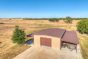 8383 N State Hwy 123, Seguin, TX 78155 - Photo 35