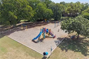 22 Park Ln, Lampasas, TX 76550 - Photo 29