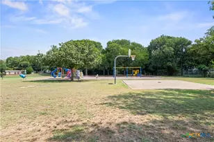 22 Park Ln, Lampasas, TX 76550 - Photo 27