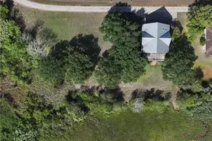4 Westmont St, Port Lavaca, TX 77979 - Photo 5