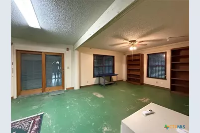 4 Westmont Street, Port Lavaca, TX 77979 - Photo 45