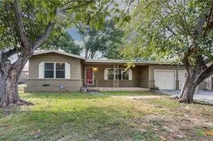 818 Mary Blvd, New Braunfels, TX 78130 - Photo 3