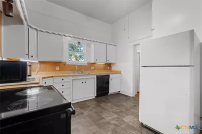 506 E Main Street, Hamilton, TX 76531 - Photo 11
