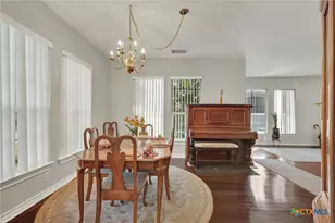 1611 Springhouse St, San Antonio, TX 78251 - Photo 13