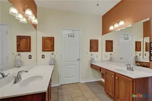 1611 Springhouse St, San Antonio, TX 78251 - Photo 33