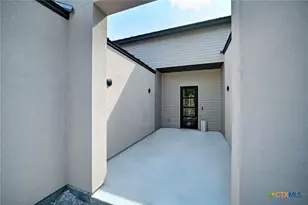 1197 Spicewood Rd, Fischer, TX 78623 - Photo 5