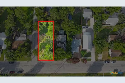740 Comal Avenue, New Braunfels, TX 78130 - Photo 3