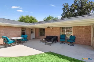 200 E 21st Ave, Belton, TX 76513 - Photo 31
