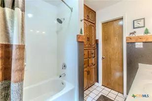 10941 Moffat Rd, Temple, TX 76502 - Photo 25