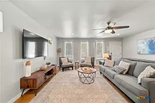 464 Pecan Row, Canyon Lake, TX 78132 - Photo 13