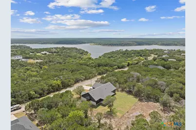 15920 Brazos Drive, Temple, TX 76502 - Photo 9