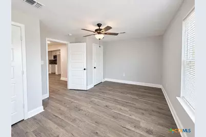 1115 W Main Street, Gatesville, TX 76528 - Photo 17