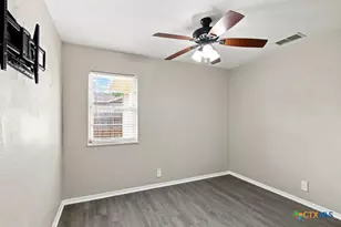 3003 Gayle St, Victoria, TX 77901 - Photo 13