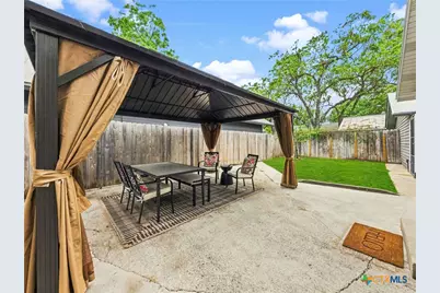 2288 Gruene Road, New Braunfels, TX 78130 - Photo 25