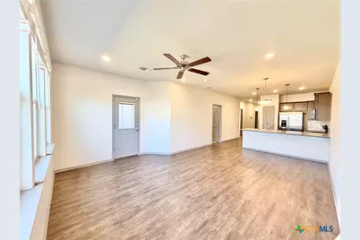 326 Green Valley Drive, Copperas Cove, TX 76522 - Photo 3