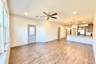326 Grn Valley Dr, Copperas Cove, TX 76522 - Photo 3