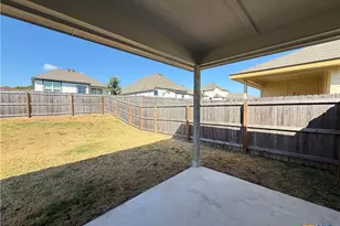 326 Grn Valley Dr, Copperas Cove, TX 76522 - Photo 17