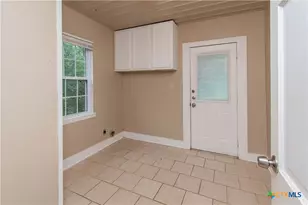 214 E Munroe Ave, Temple, TX 76501 - Photo 7