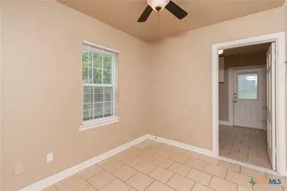 214 E Munroe Avenue, Temple, TX 76501 - Photo 5