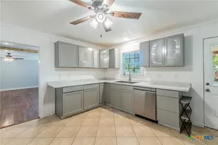 814 E Young Ave, Temple, TX 76501 - Photo 7