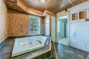 814 E Young Ave, Temple, TX 76501 - Photo 17