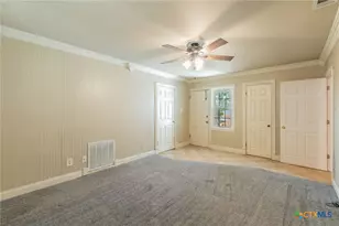 814 E Young Ave, Temple, TX 76501 - Photo 15