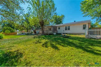 814 E Young Avenue, Temple, TX 76501 - Photo 21