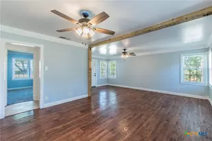 814 E Young Ave, Temple, TX 76501 - Photo 5