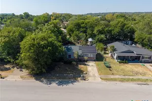 403 W Avenue F, Copperas Cove, TX 76522 - Photo 27
