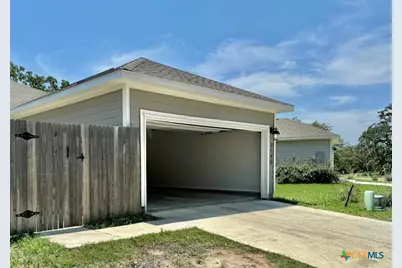 2148 Pecan Island Drive, Leander, TX 78641 - Photo 33