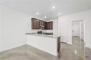 631 Pacific Crest Trl, Copperas Cove, TX 76522 - Photo 3