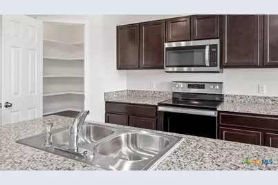1303 Cordus Jackson Jr Lane, Killeen, TX 76549 - Photo 5