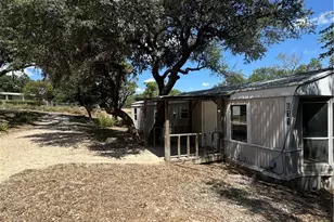 611 Flintstone Dr, Canyon Lake, TX 78133 - Photo 3