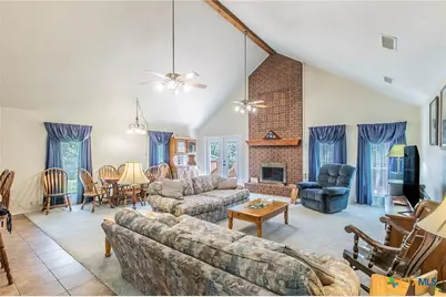 1505 N Beal Street, Belton, TX 76513 - Photo 3