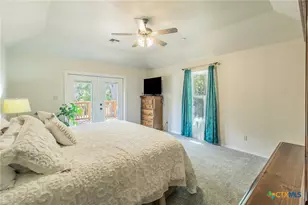 1505 N Beal St, Belton, TX 76513 - Photo 11