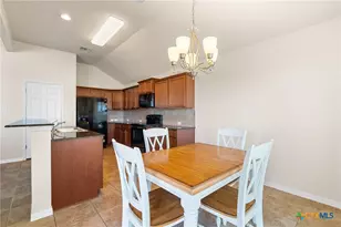 428 Parkfield Ln, Temple, TX 76502 - Photo 15