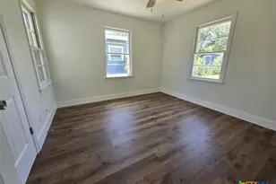 1810 S 49th St, Temple, TX 76504 - Photo 11