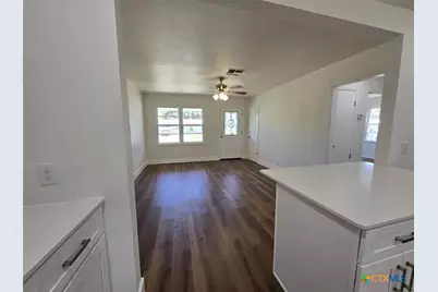 1810 S 49th Street, Temple, TX 76504 - Photo 3