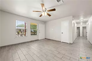 305 Carter St, Killeen, TX 76541 - Photo 29