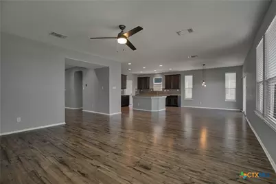 4213 Gale Meadows, New Braunfels, TX 78130 - Photo 9
