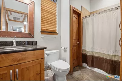 432 Creekwood Drive, Gonzales, TX 78629 - Photo 27